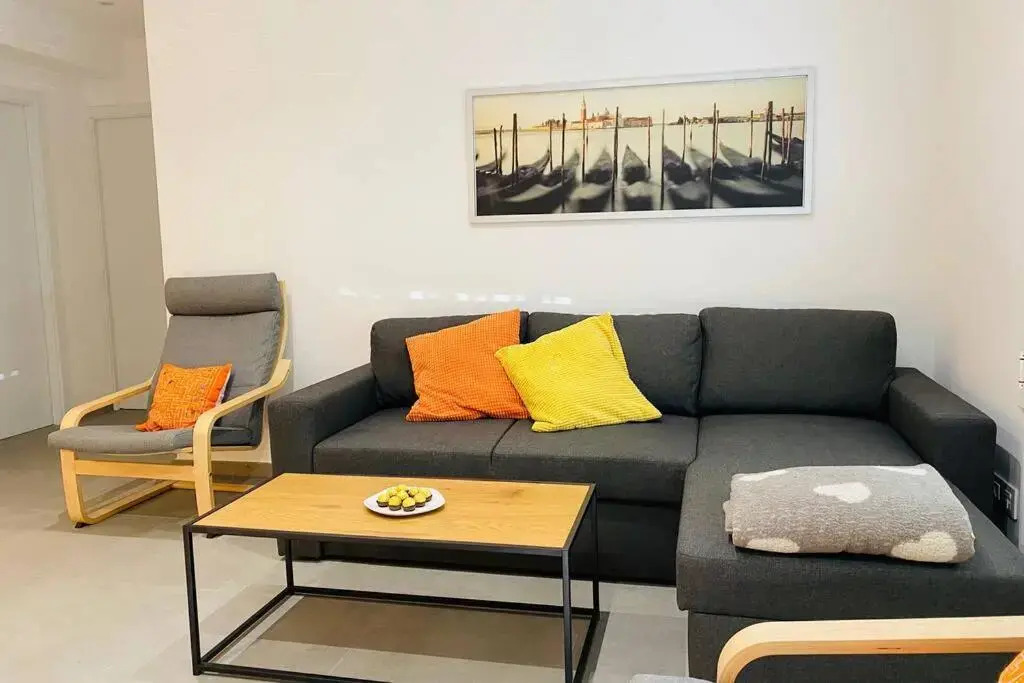 70 M2, APARTAMENTO CERCA DE LA PLAYA, APTO MINUSVALIDOS