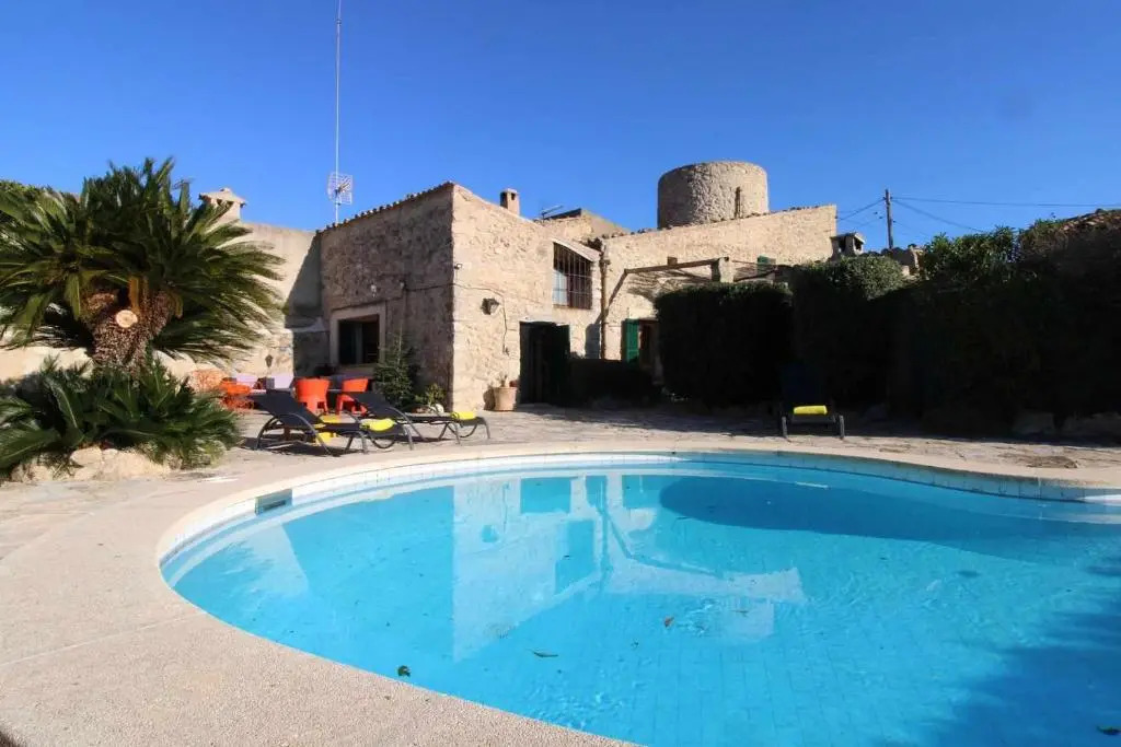 Villa Murtera casa para 6 con piscina y jardín
