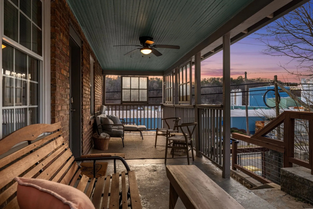Riverside Trade Retreat Avantstay Industrial-chic, Near Downtown Asheville