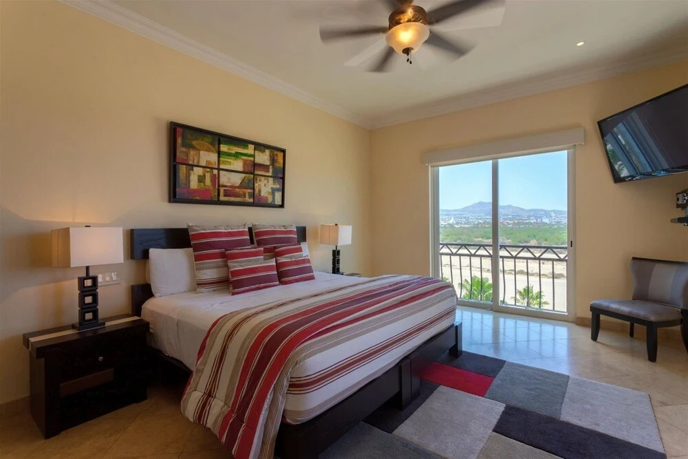 The Village 601 Beautiful Penthouse With Ocean Views