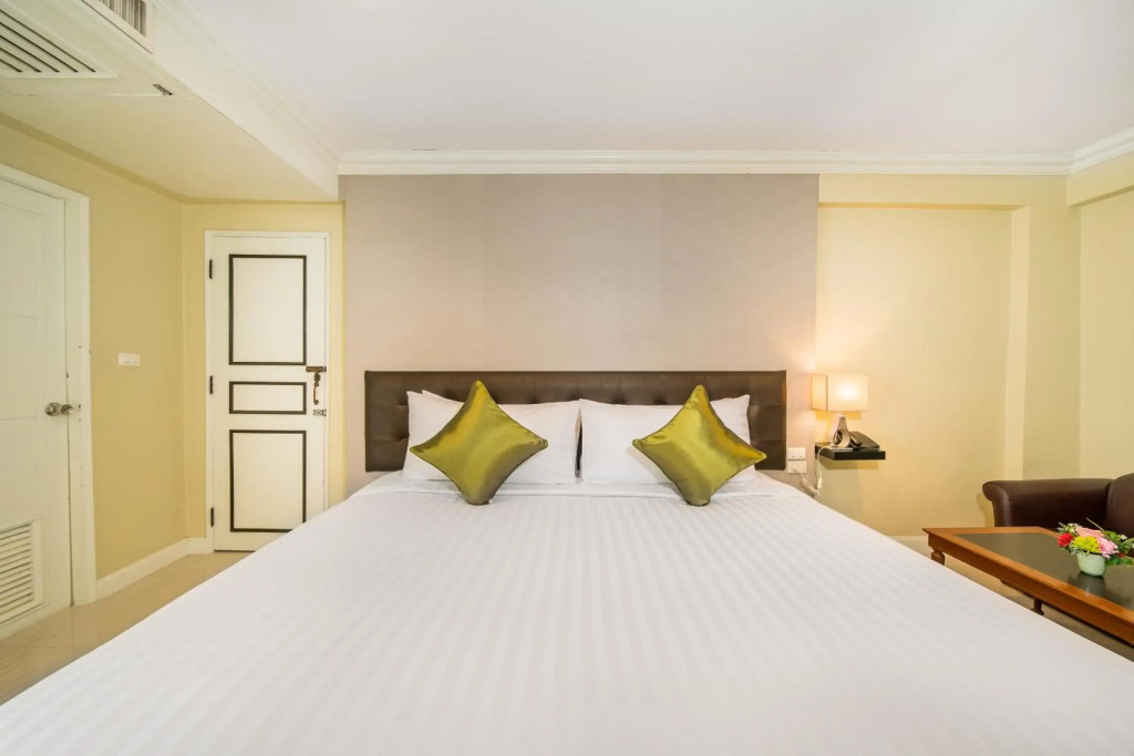 Niran Grand Hotel