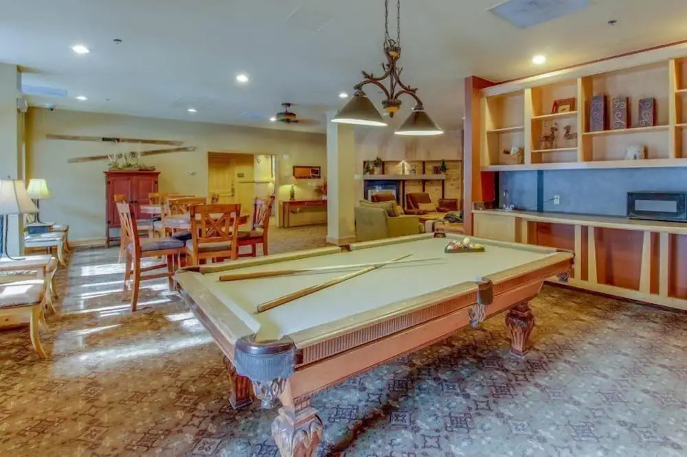 1 Bedroom Mountain Condo In River Run Village With Beautiful Mountain Views And Walking Distance To Ski
