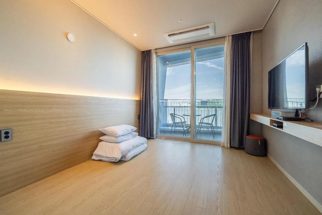 Ocean Soleview Hotel