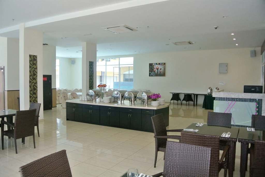 Putatan Platinum Hotel