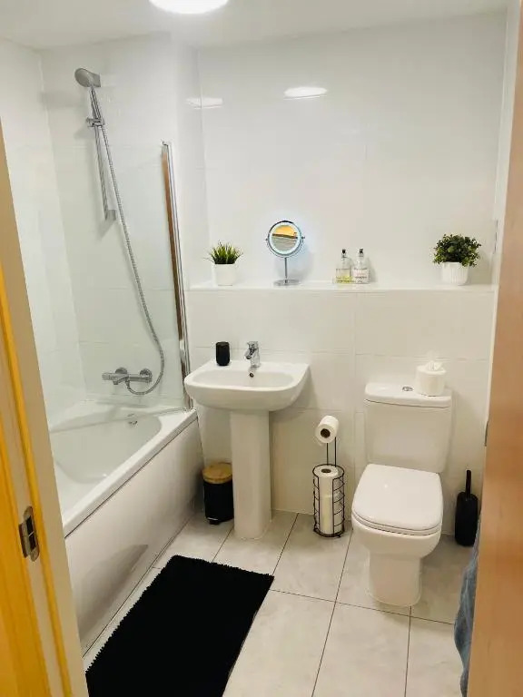 #0311 Two Bedroom serviced apartment - Free Parking