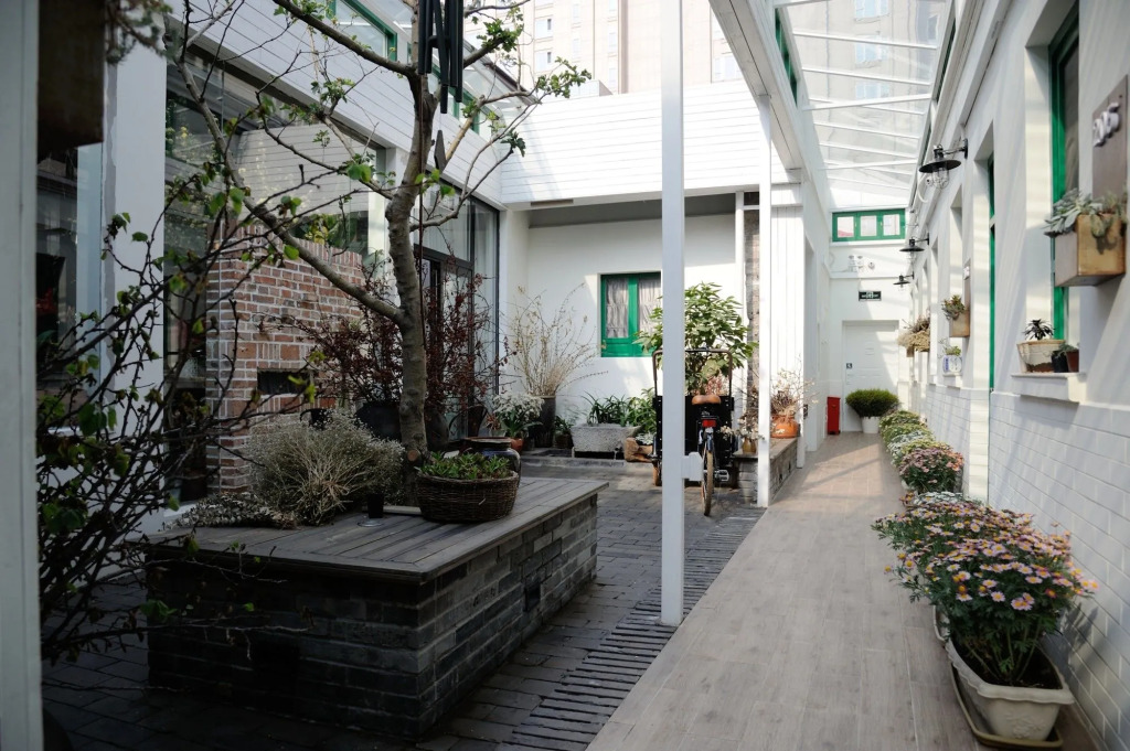 Peking Station Hostel