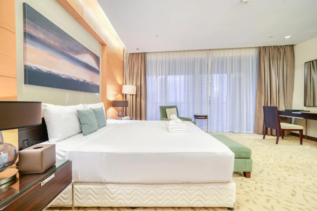 Address Dubai Mall - 2213- DT