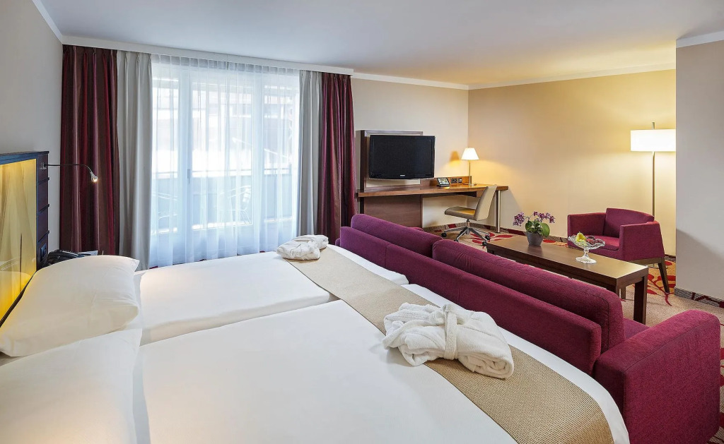 Locke am Platz Zurich