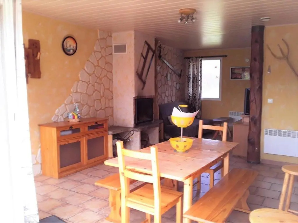 Appartement de 3 chambres avec piscine partagee et balcon amenage a Selonnet