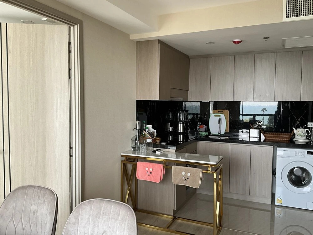 Panora 2-Bedroom Apartment With Sea View