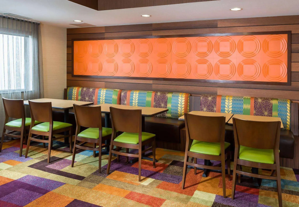 Fairfield Inn & Suites Springfield