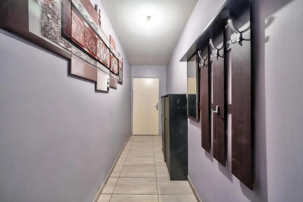 Nice 2 BDR in Rosny-sous-Bois
