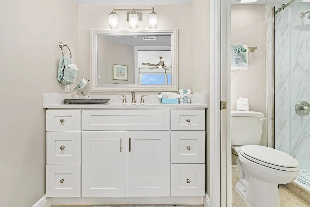 Beach Villas # 506-250 Estero Blvd apts