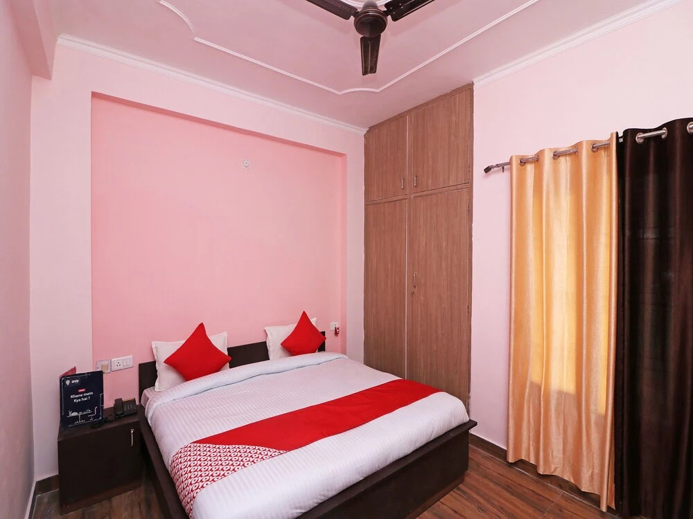 Damyanti Hotel And Resort