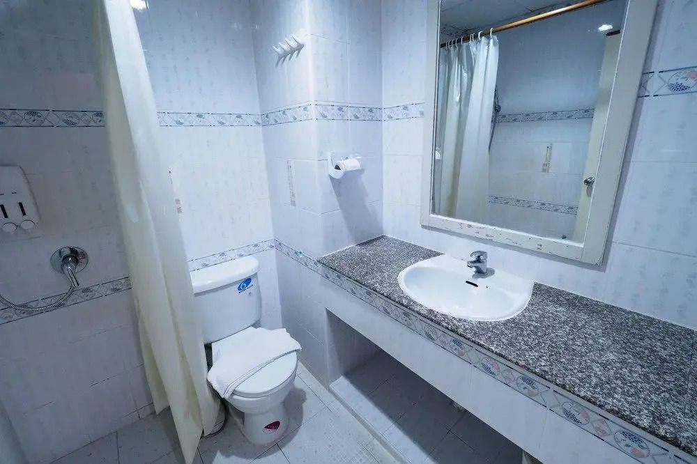 Ingnaam Hotel