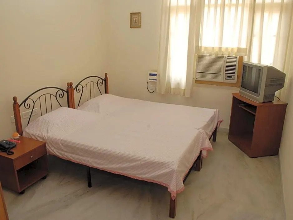 Hotel Pagoda Suites