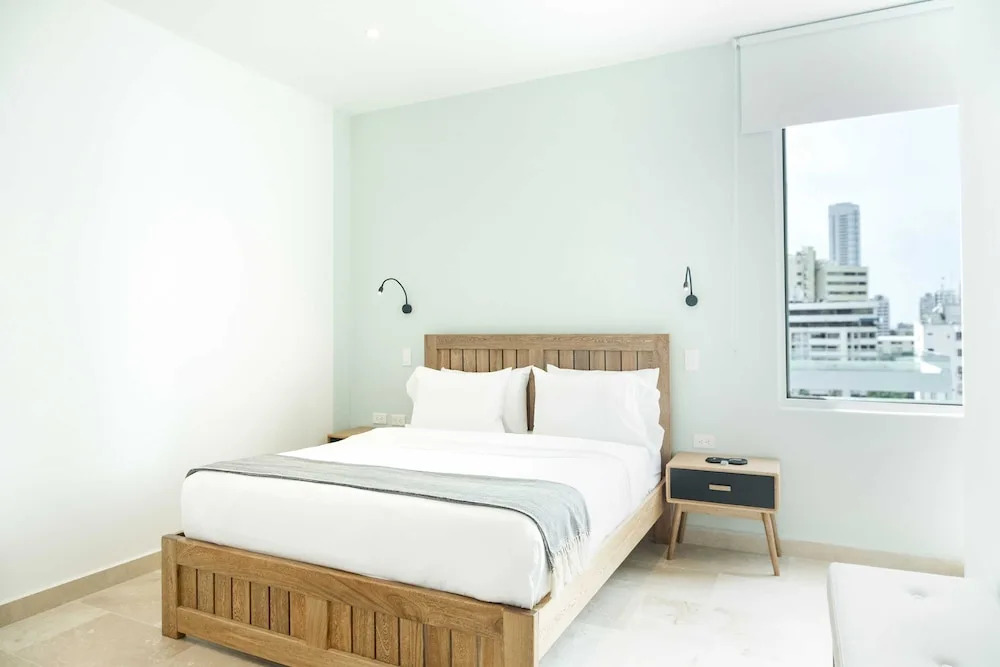 w Trendy 2BR in the Heart of Bocagrande