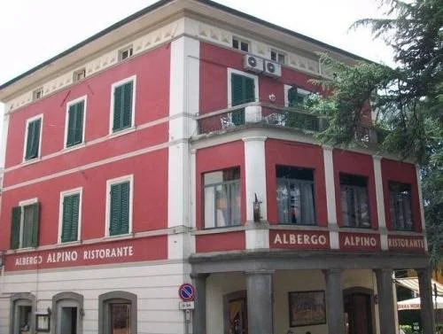 Hotel Alpino
