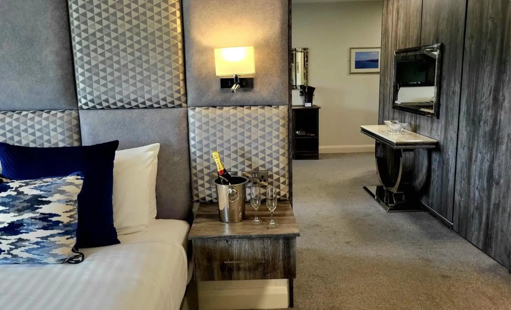 Mill Park Hotel