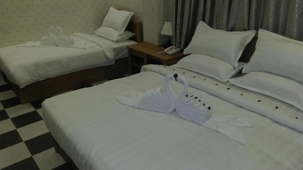 Hotel Moe