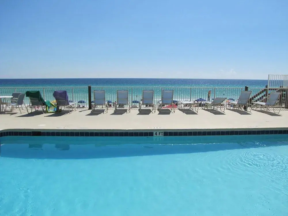 Leeward Key Condos by Crystal Waters