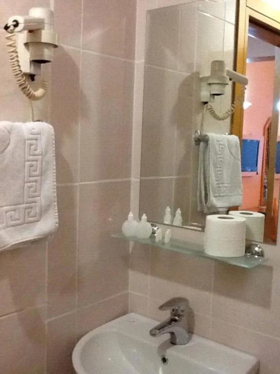 Yalta Hotel