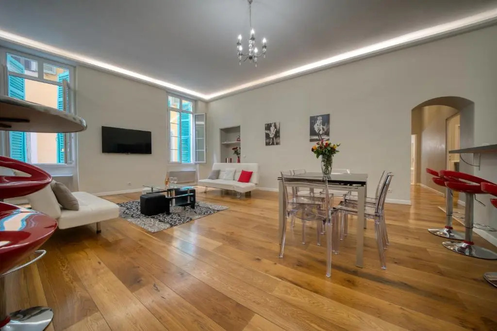 Old Town Luxury 3 Beds