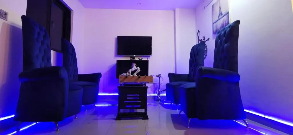 Luxury apartment in Bahria Town Phase iv