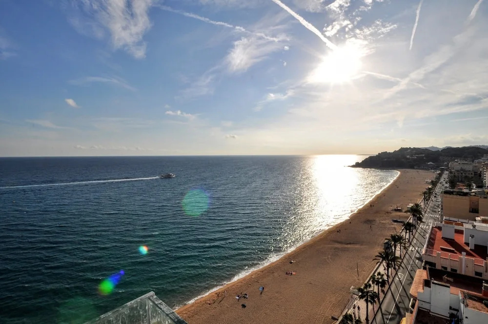 Apartment view of the sea