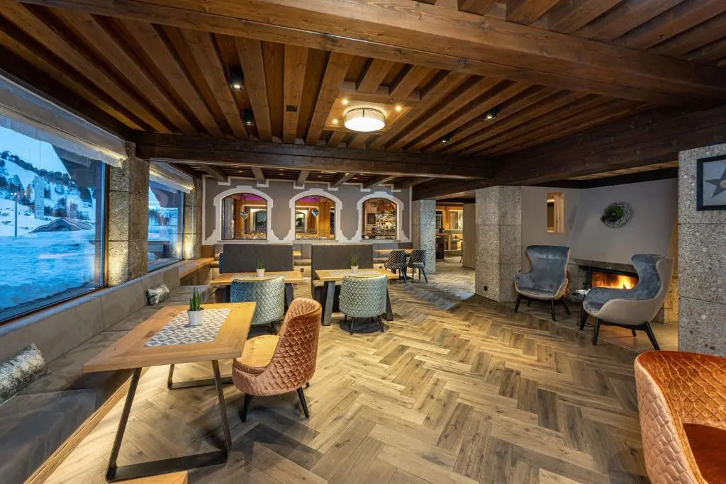 Hotel Alpina