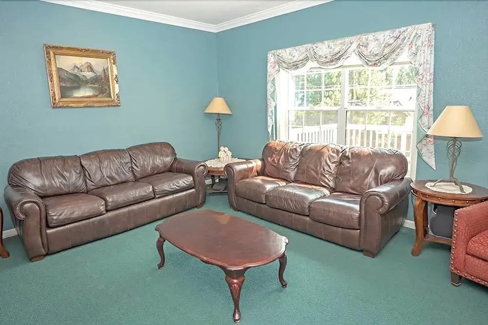 2184 Marshall Trail 5 Bedroom Home by RedAwning