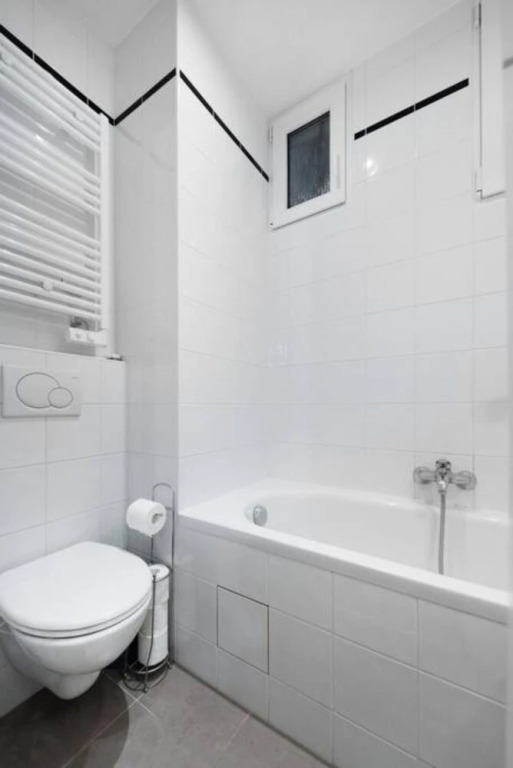 1 Bedroom Flat Near The Eiffel Tower