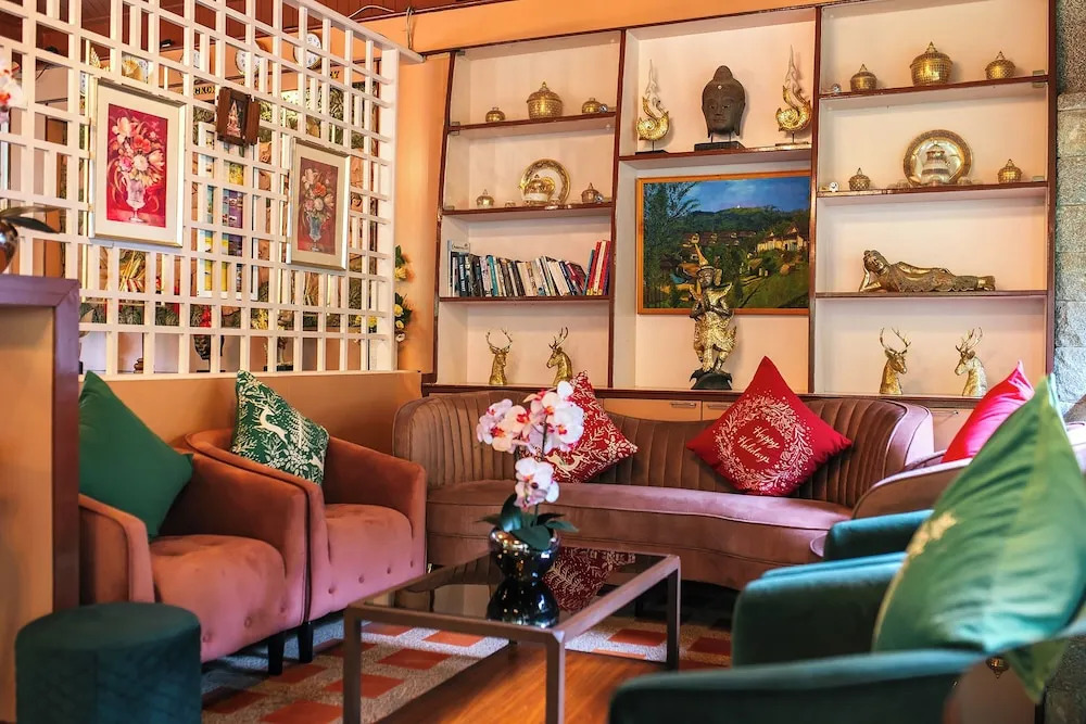 Vimonsiri Hill Resort & Spa