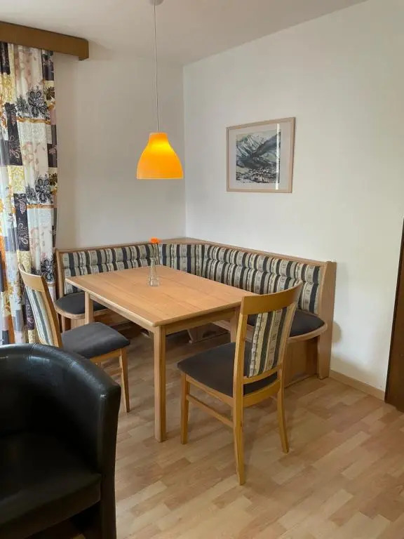 Captains Sunny Apartment at Sigl