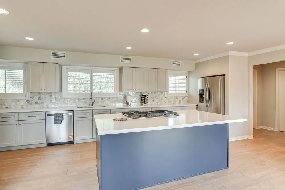 Lakefront Houston House - 1 Mi to Space Center!
