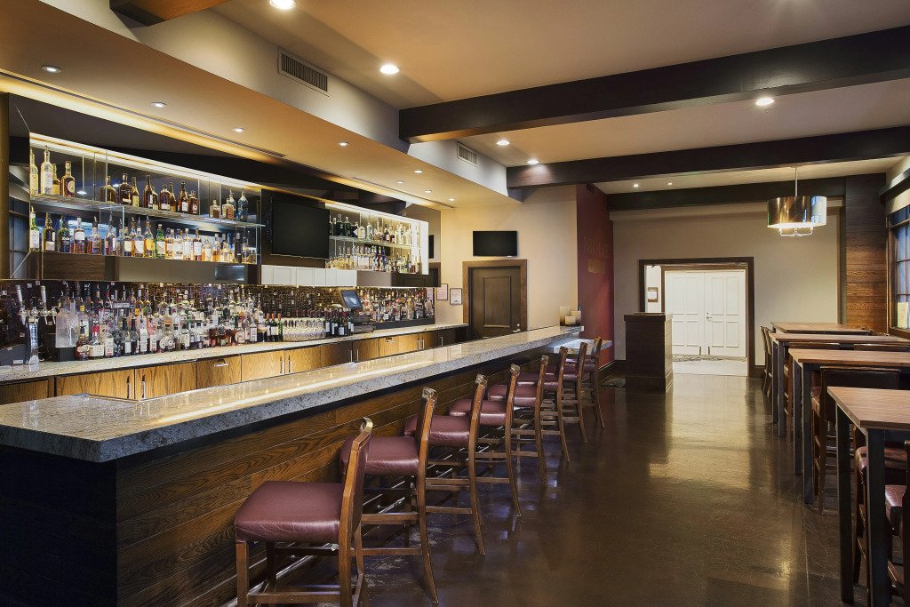 Juniper Hotel Cupertino, Curio Collection by Hilton