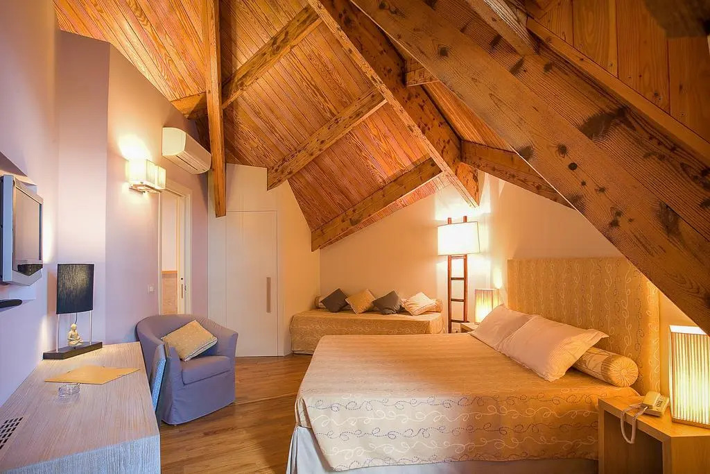 La Bussola Beach Hotel