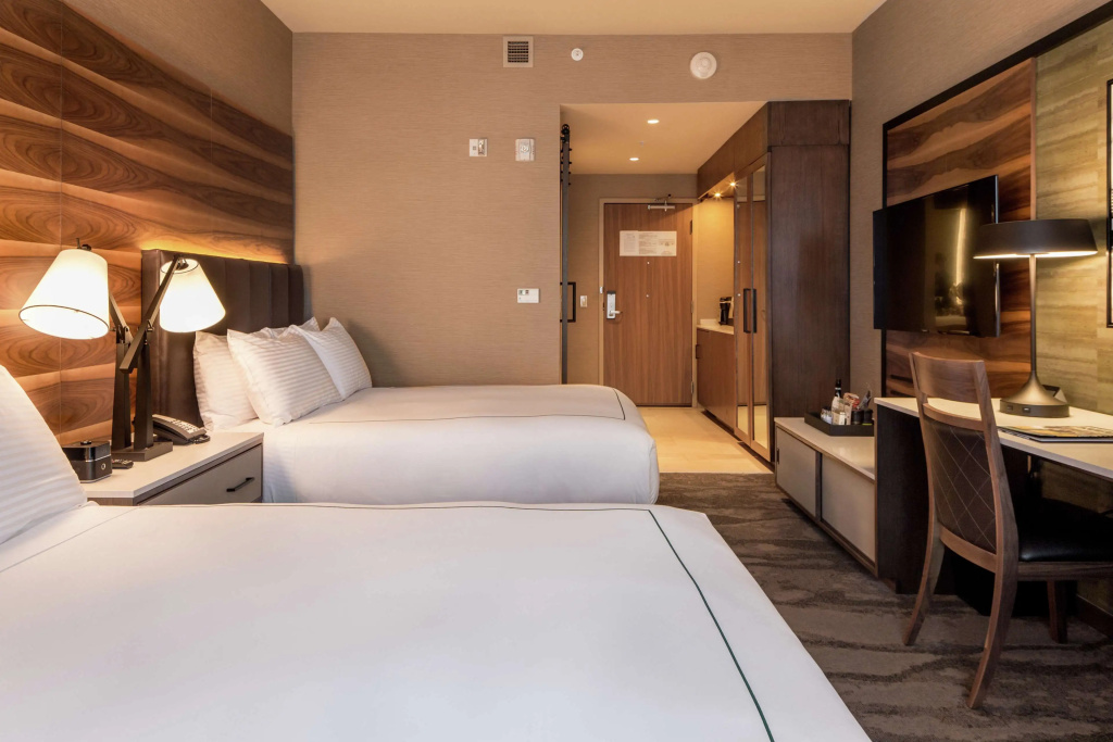 The Porter Portland, Curio Collection By Hilton