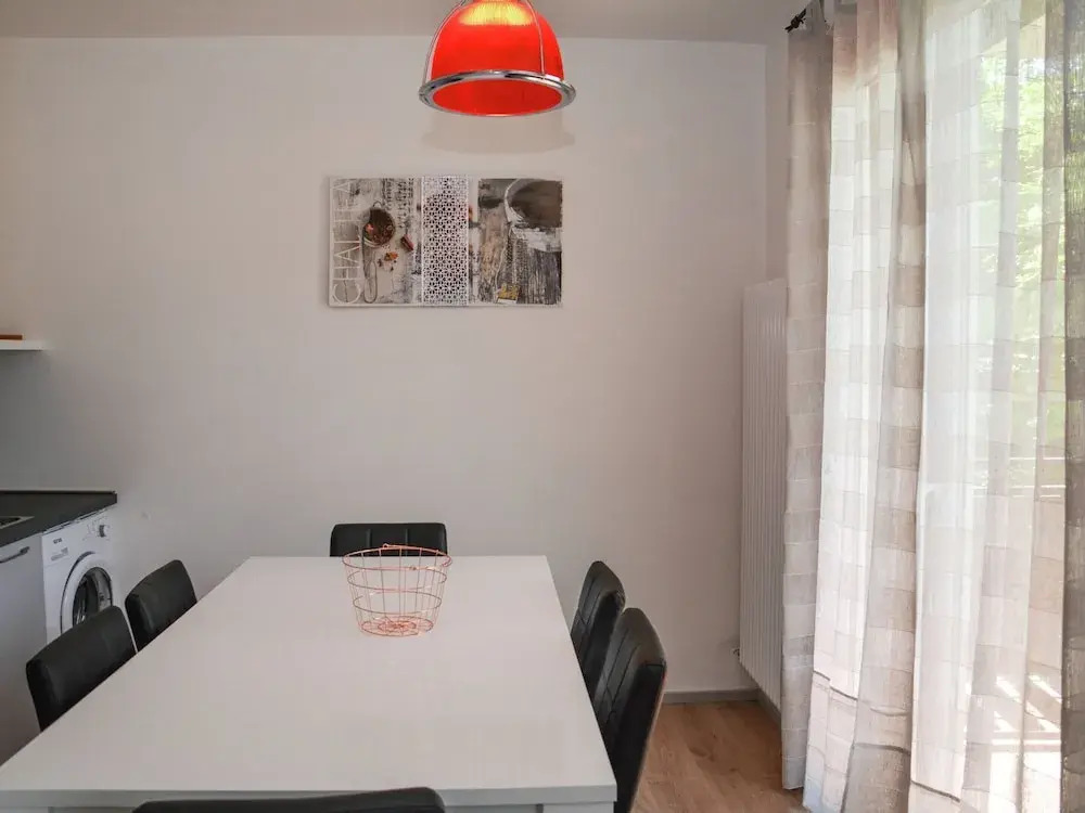 Renovated Apartment With Lake View, Swimming Pool, Wifi, in Val di Ledro