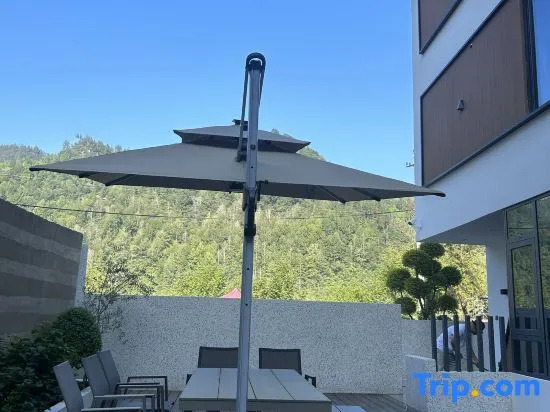 Xianju Zhenxi Mountain Villa Homestay (Shenxianju Scenic Area)