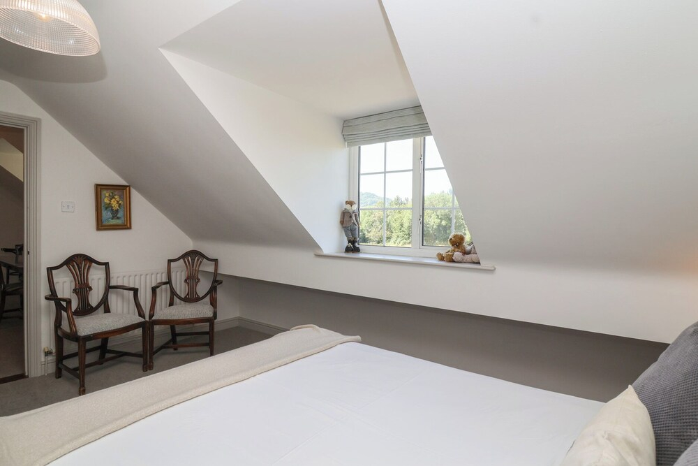 Leafield Cottage