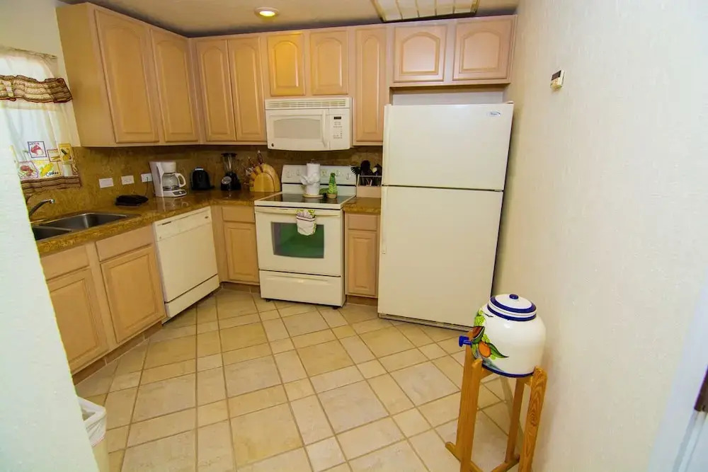 Delphin 504 - 2 Br Condo