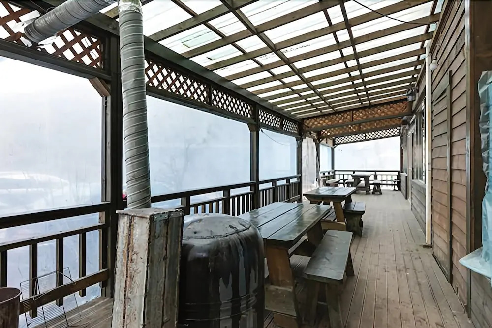 Gimhae Solfragrance Pension