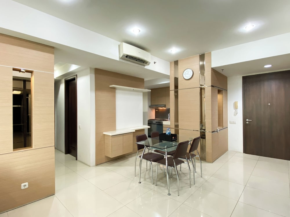 Modern Look And Comfort 2Br Kemang Village Apartment