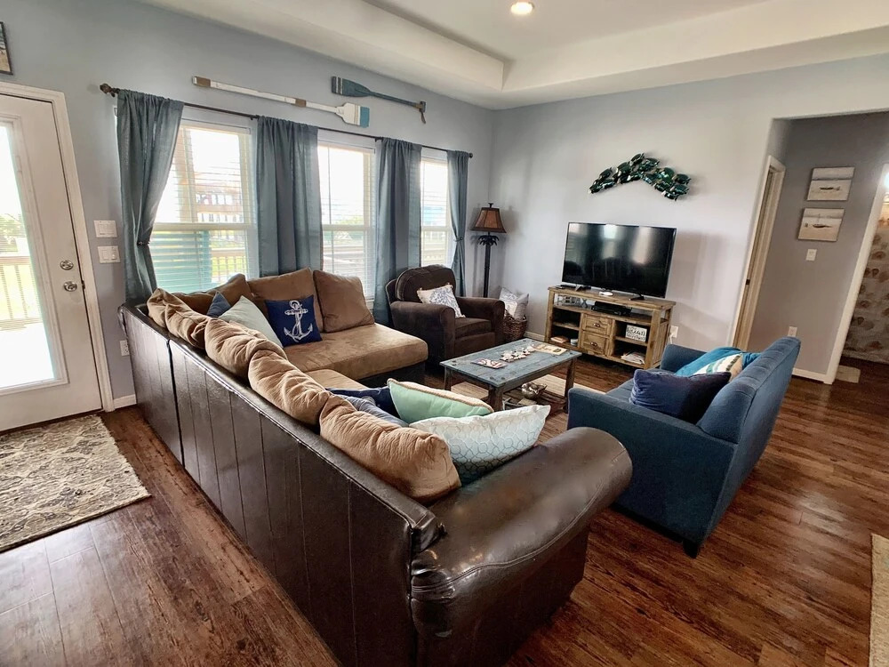 After Dune Delight 3 Bedroom Home by RedAwning