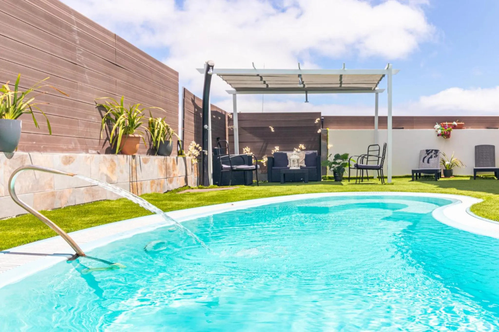 Villa Samperez Piscina Jardin 5 Dormitorios 12 Personas