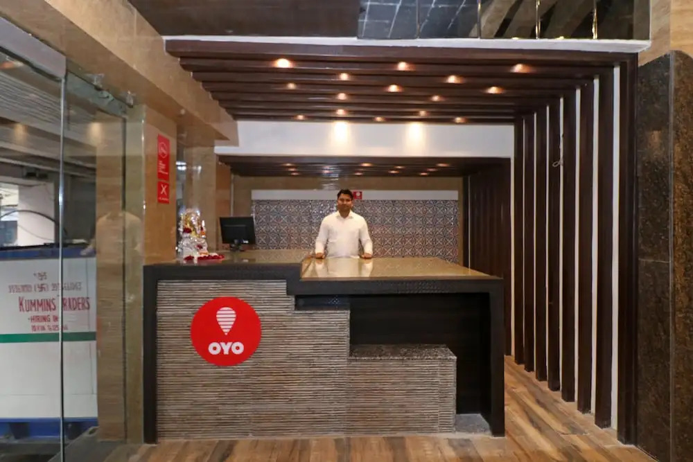 OYO 10991 Hotel Gagan