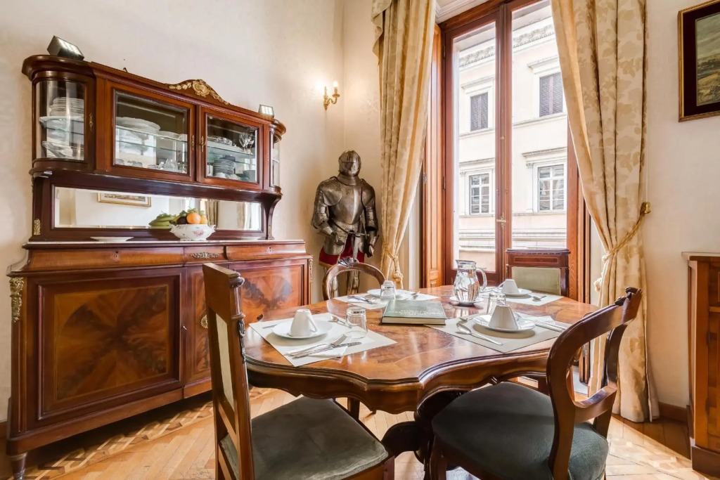 Affreschi Su Roma Luxury B&B