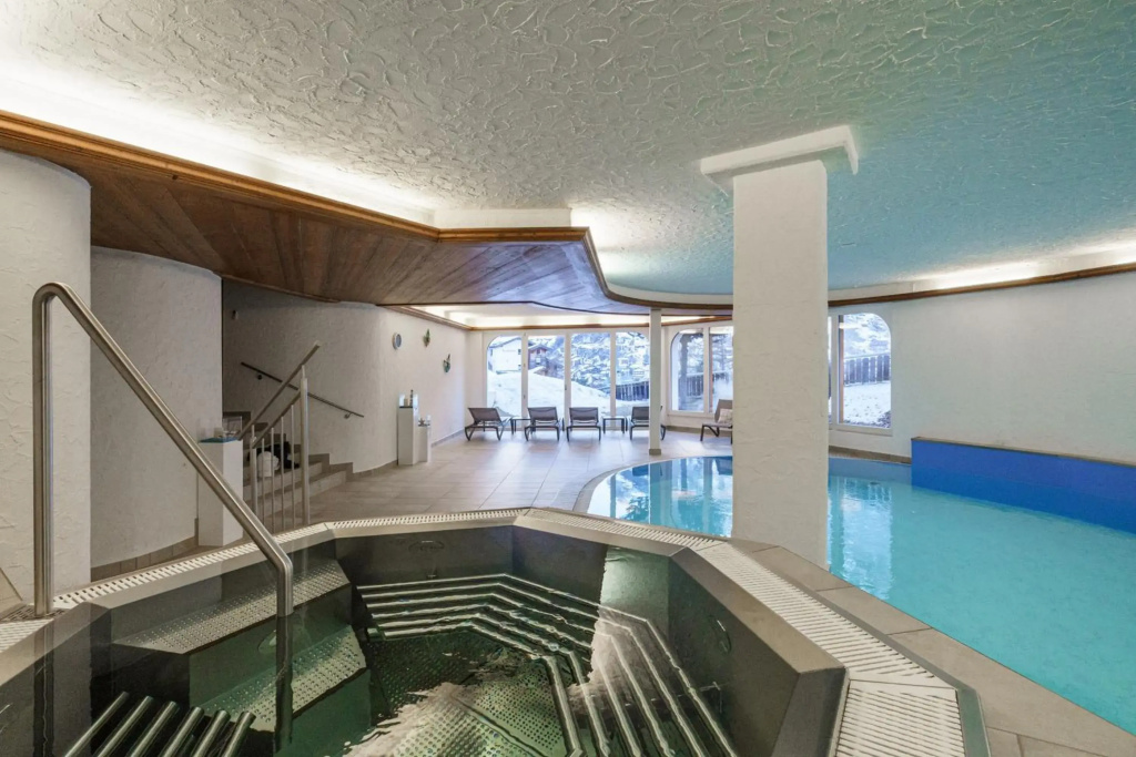 Hotel Alpenroyal