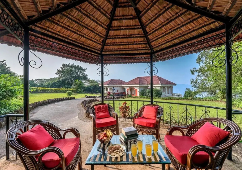 SaffronStays Valleys Edge, Panchgani